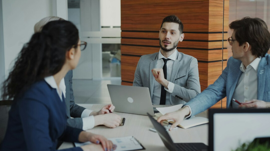 business team discussing ai